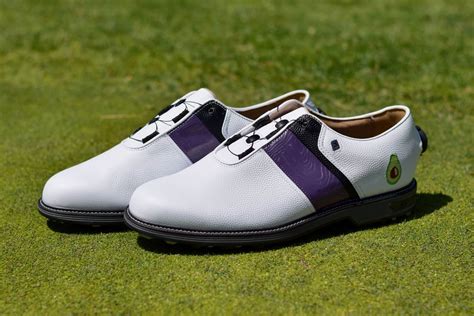 custom myjoy golf shoes.